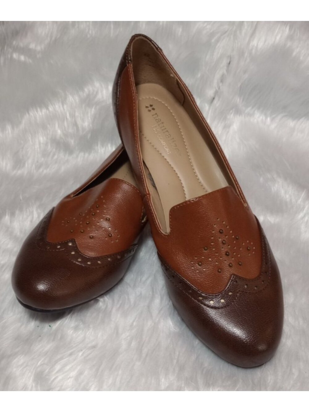 Naturalizer Comfort Slip On Women's Size 8  Shoes Chestnut Brown Low Heel